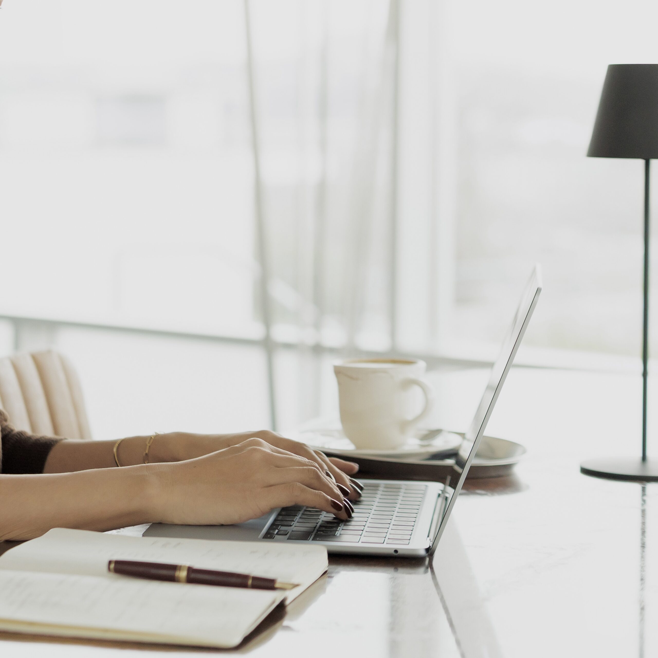 恩塚翔子のメールマガジン